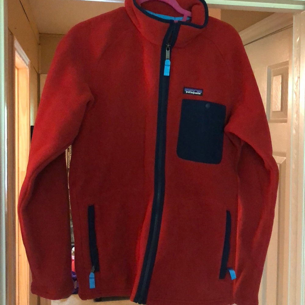 Red men’s Patagonia synchill